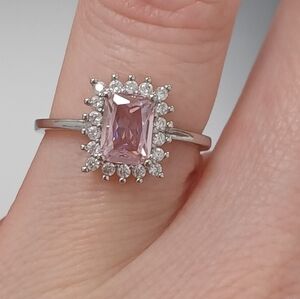 New 18k White Gold Plated Elegant Pink Gemstone Ring Size 6